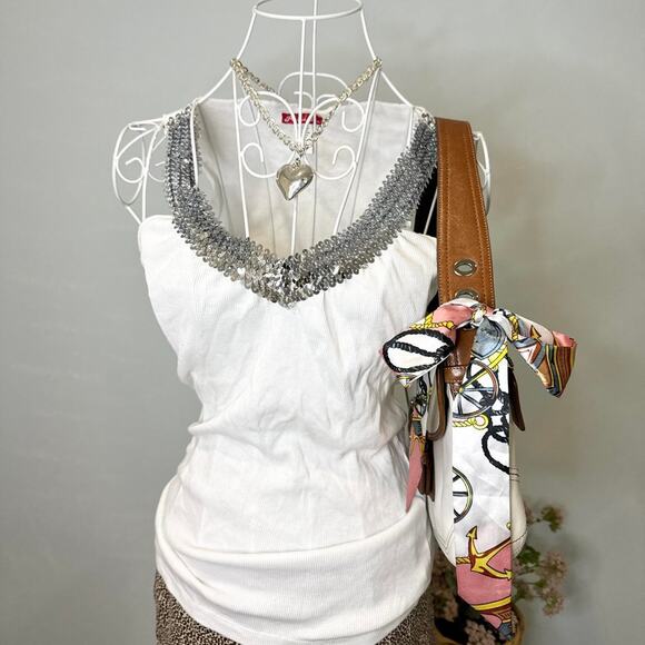 NWT Gorgeous vintage y2k white ribbed v neck sparkly sequin tank top - Picture 3 of 6